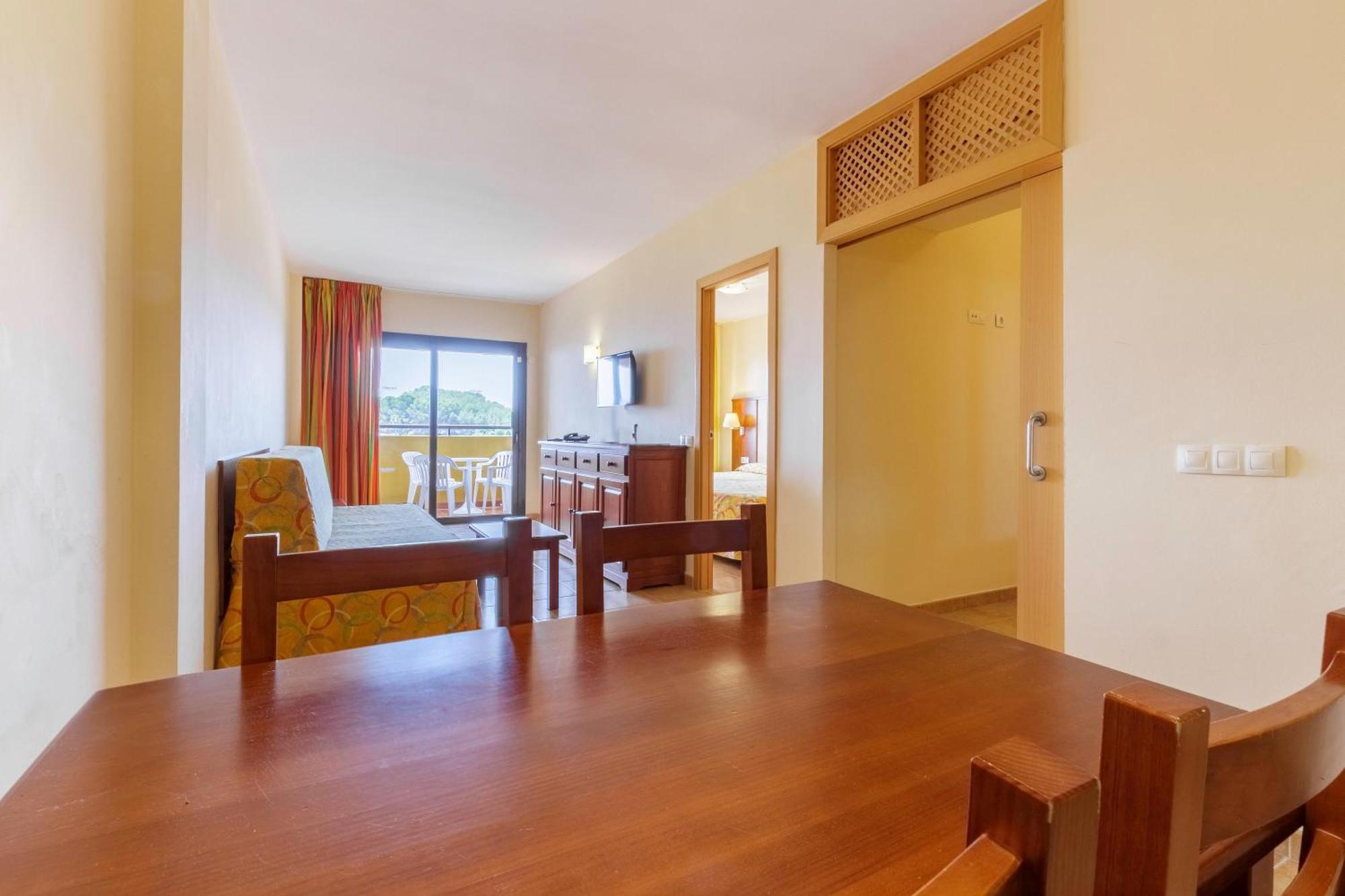 Apartamentos Best Alcazar 라 에라두라 외부 사진